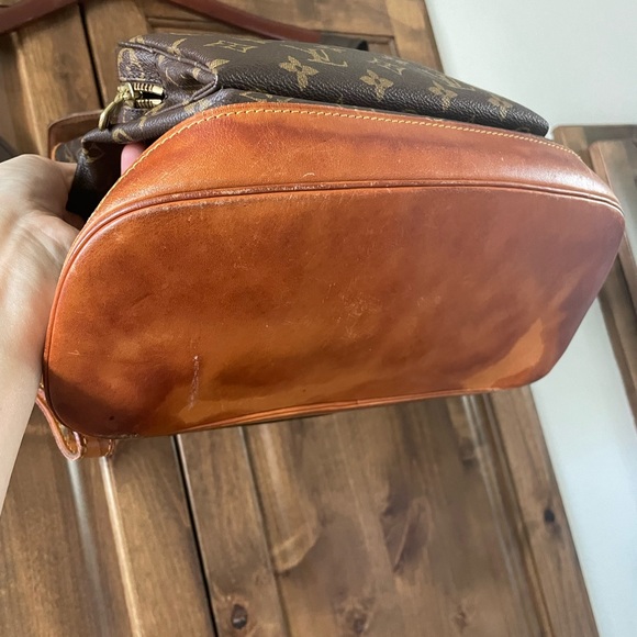 Louis Vuitton Vintage Montsouris Backpack Monogram Canvas - Picture 4 of 10